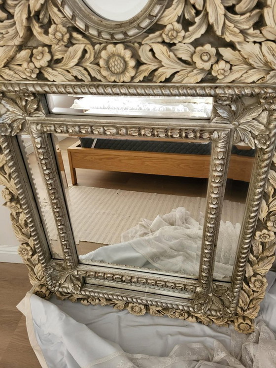 Image 1 of Grande specchio in stile barocco