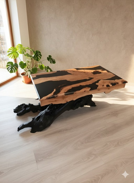“PYRUS” – Sculptural coffee table made of pear wood & black epoxy resin