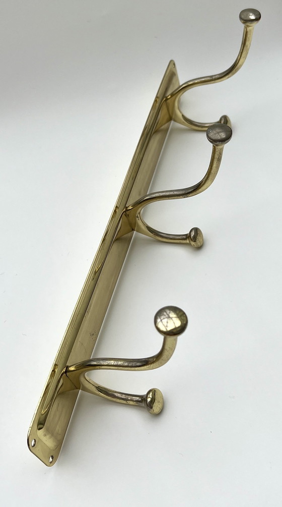 Image 1 of Perchero de pared de latón pulido con tres ganchos dobles, década de 1970-1980