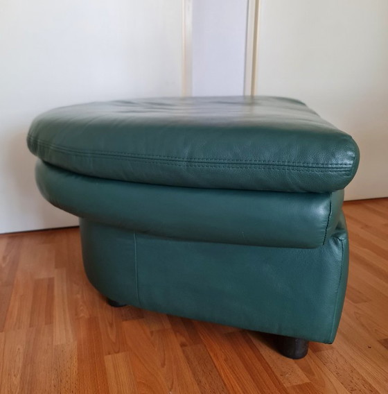 Image 1 of Pouf tabouret vert Space Age en cuir 3 couches semi-circulaire