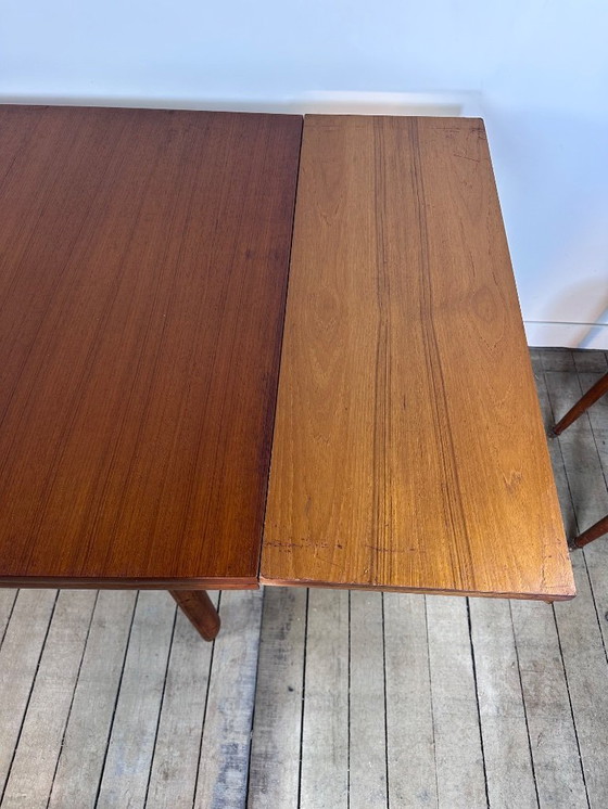 Image 1 of Table a allonges de style scandinave en teck fabrication française 1960