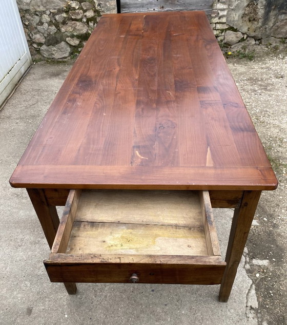 Image 1 of Eettafel in boerderijstijl van massief hout met 1 lade, circa 1930, 209x80 cm