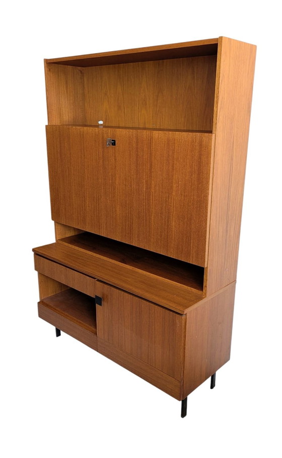 Image 1 of Credenza alta vintage, metà del secolo scorso