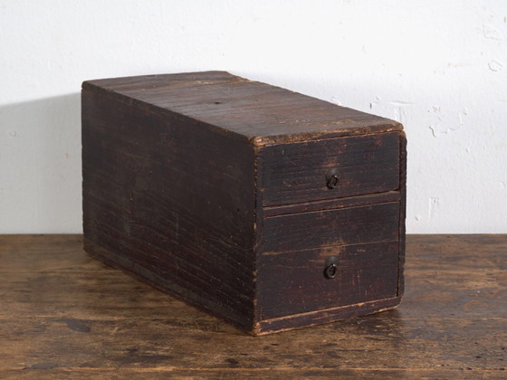 Antique small lacquered Japanese chest with two drawers – Japan, circa 1910 – Chest of drawers, Iron (photo 8 of 40)