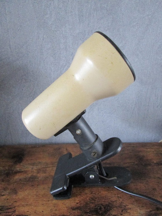 Image 1 of Vintage klemlamp te zijn uit de jaren '60 of '70