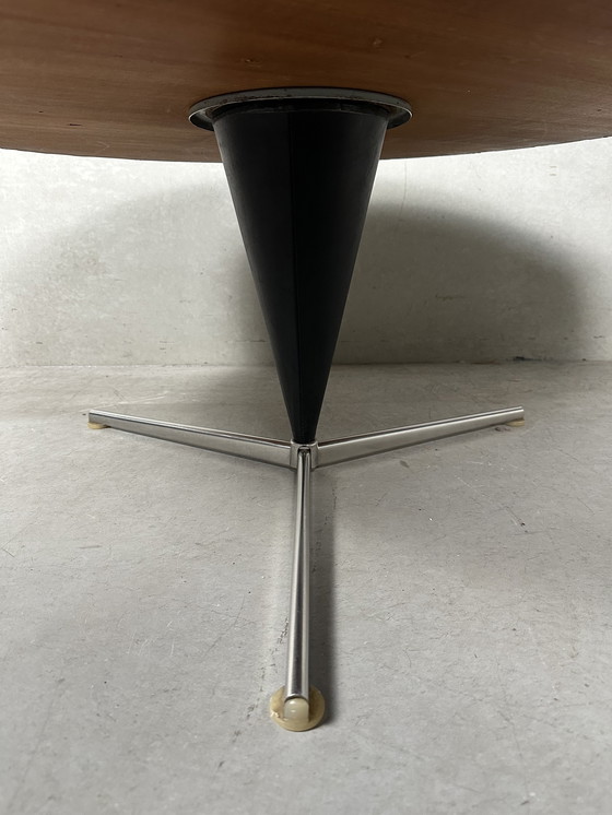 Image 1 of Tavolino da caffè 'Cone' - Verner Panton anni '50