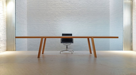 Image 1 of Porro Minimo eettafel van Piero Lissoni