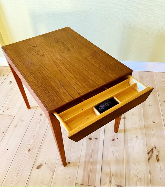 Image 1 of TABLE DE COUTURE VINTAGE DANOISE EN TECK par SEVERIN HANSEN pour HASLEV FURNITURE 1960
