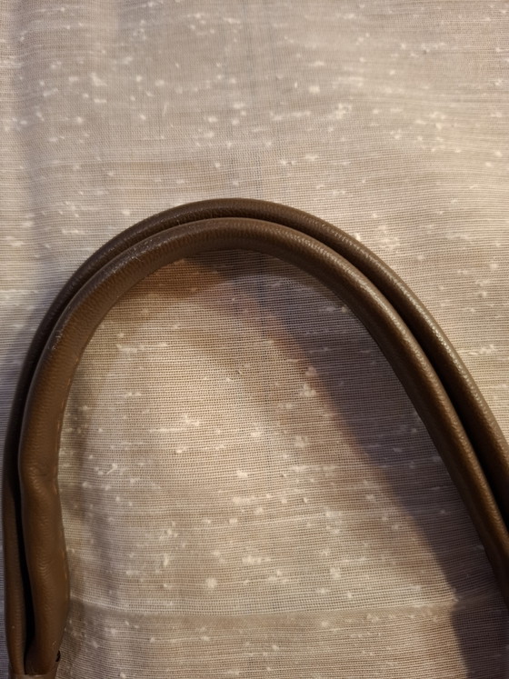 Sac à main vintage Goldpfeil années 50-60 en cuir marron, comme neuf, modèle Kelly. – Sacs a main, Leather (photo 5 of 11)
