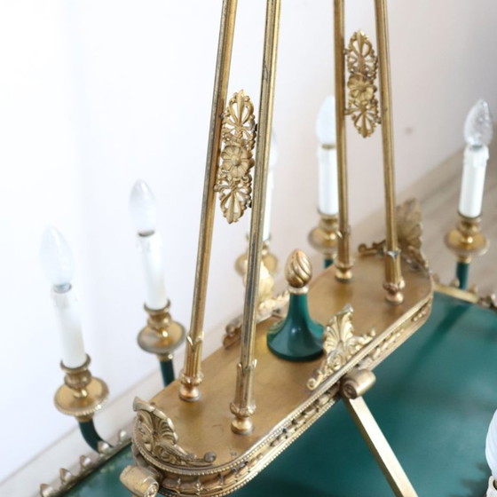 Lampadario in bronzo dorato e metallo laccato verde, 20 lampadine, Italia, inizio XX secolo. – Bronze (photo 11 of 18)
