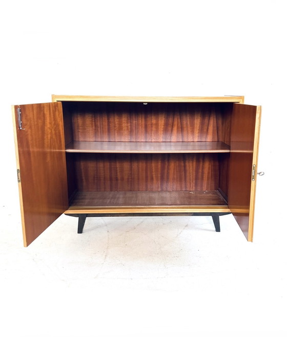 Image 1 of Armoire murale vintage en hêtre '60s