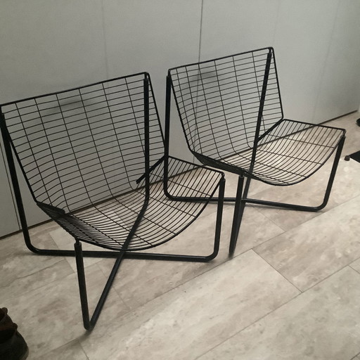 2 chaises en fil de fer Niels Gammelgaard