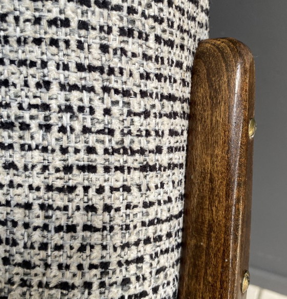 Image 1 of Sedia a dondolo rivestita di TON / thonet, anni '60