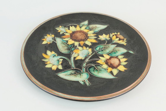 Image 1 of grande plaque murale majolika karlsruhe soleil fleurs 1950s