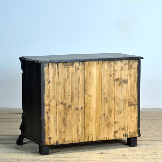 Image 1 of Cassettiera in quercia e pino, anni '10