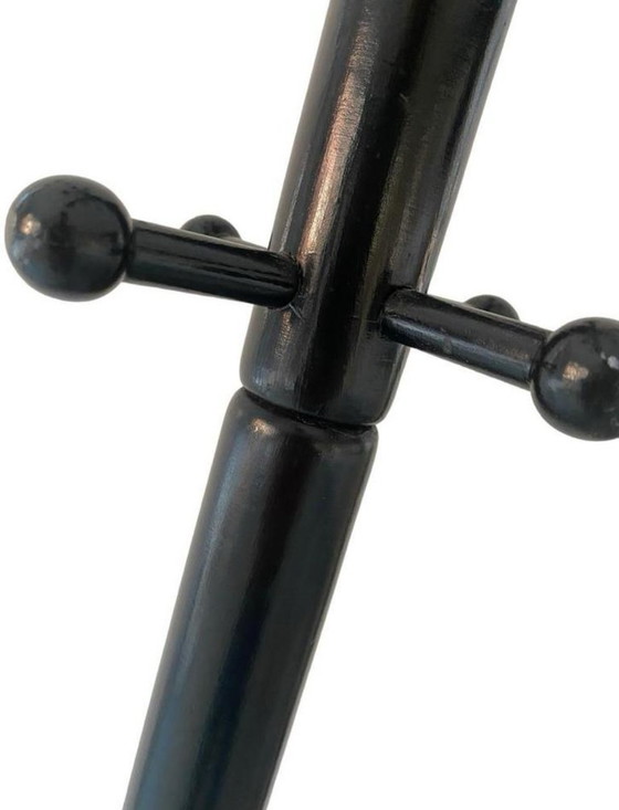 Image 1 of Appendiabiti di design in legno vintage