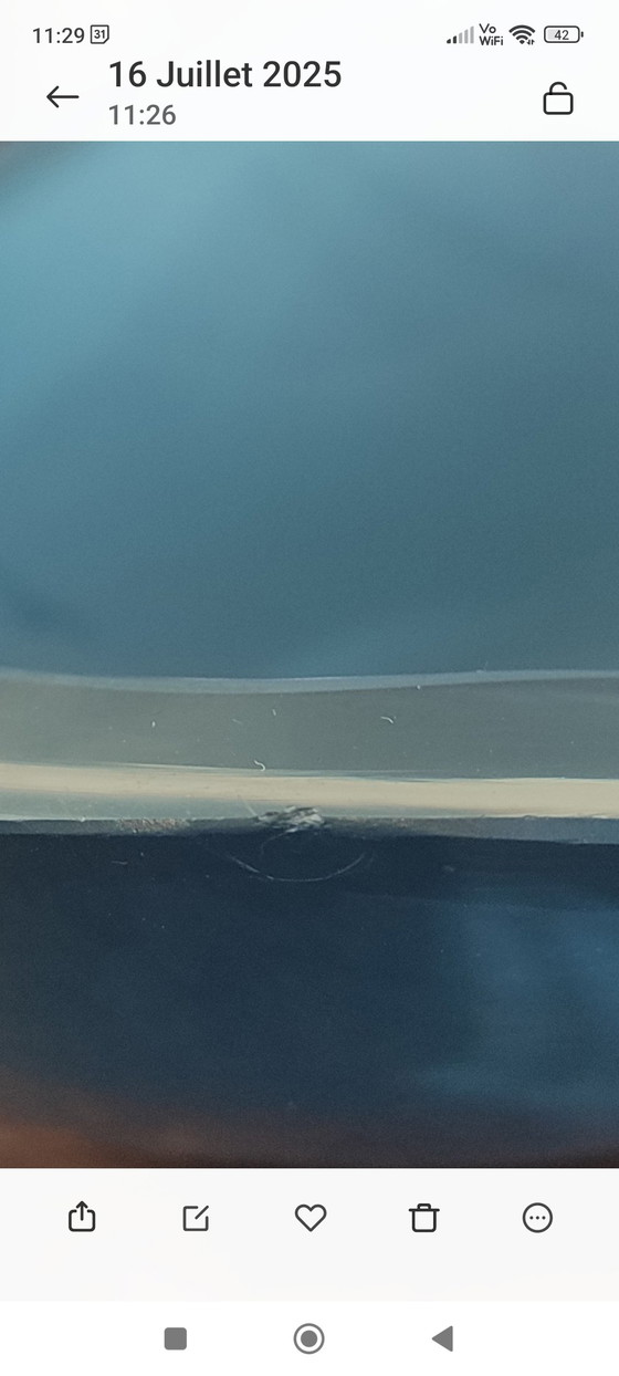 Image 1 of Gesigneerde asbak van kunstglas - vintage blauw ontwerp