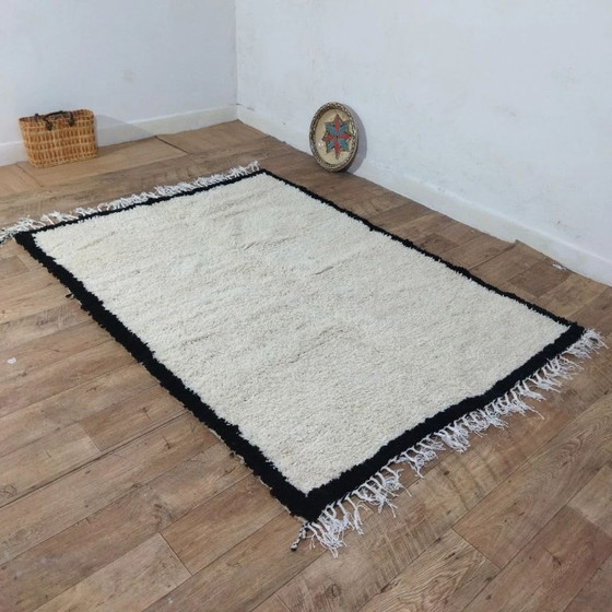 Image 1 of Berber Rug Cream Black Border – Natural Wool Handwoven Minimalist (210×150 cm)