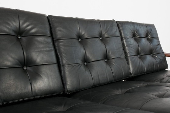 Image 1 of Divano scandinavo a 3 posti in legno e pelle nera, anni '60