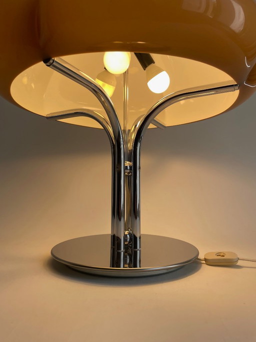 Four-Leaf Clover Lamp by Gae Aulenti Guzzini