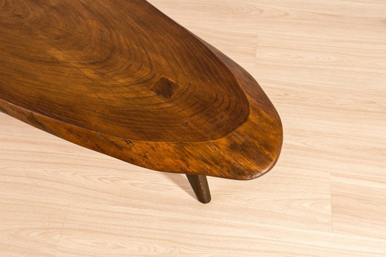 Brutalist Solid Oak Slab Coffee Table, Central Europe, 1960s–1970s – Wood (photo 5 of 9)
