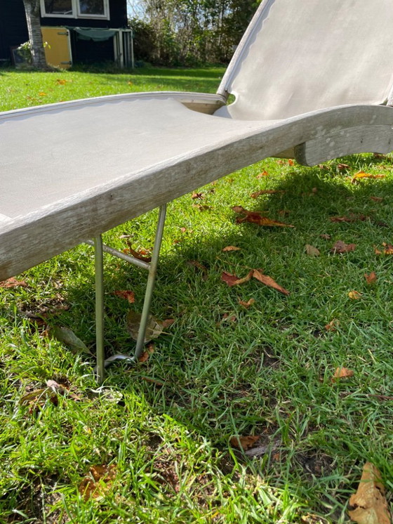 Image 1 of Lettino Gloster in legno di teak e acciaio inox