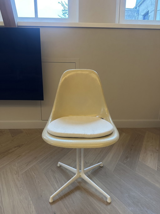 Set de 6 sillas vintage Vitra Eames La Fonda – 1974
