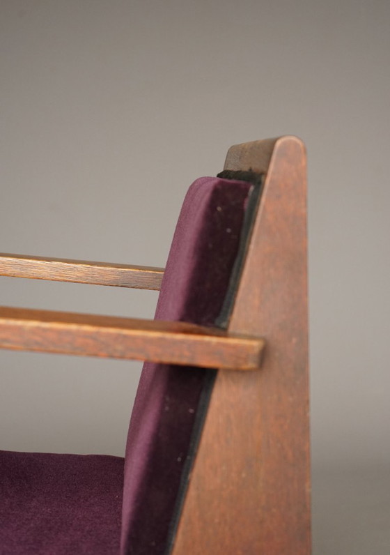 Image 1 of Art Deco fauteuil van de Haagse School, kleine eikenhouten fauteuil, jaren 1920.