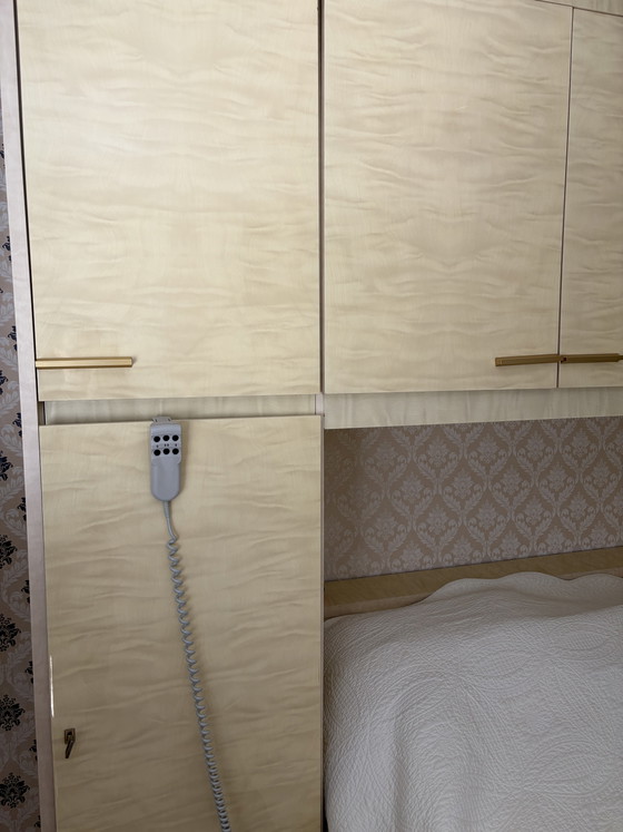 Image 1 of Mobile trasformabile in letto vintage di metà secolo, risalente agli anni '70.
