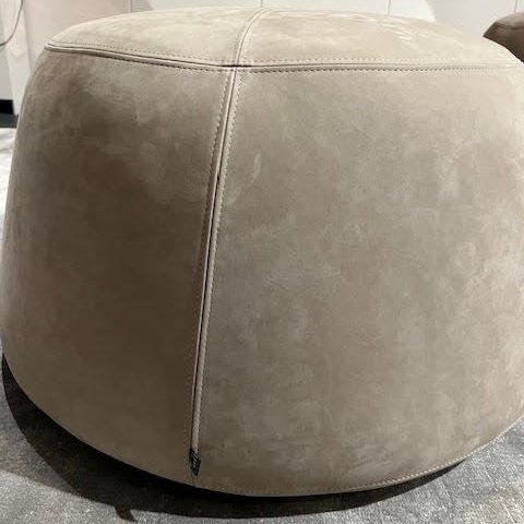 Image 1 of MDF Italia Fuji pouf