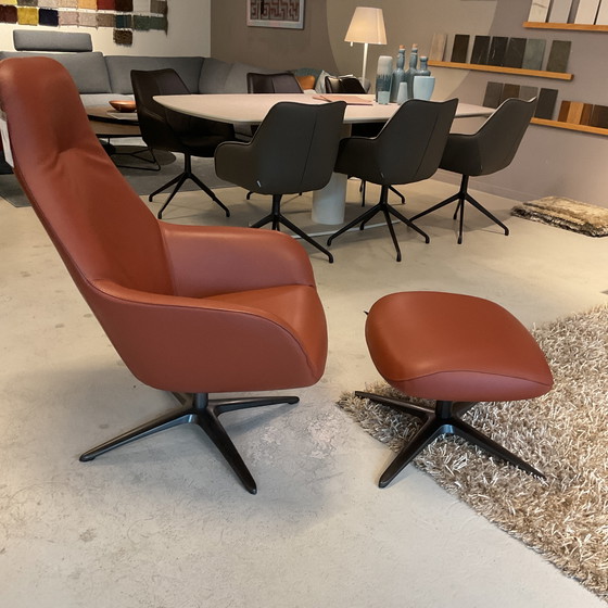 Image 1 of Pode Spot Two fauteuil met poef