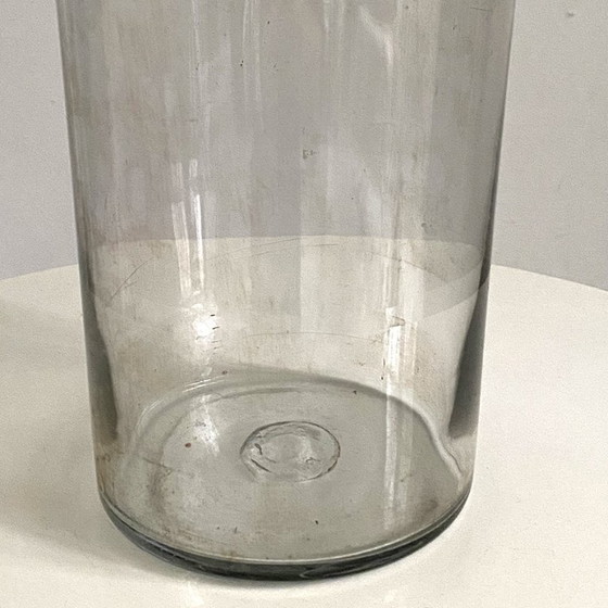 Image 1 of Tarro de farmacia antiguo. Altura: 31 cm. Diámetro: 10 cm.
