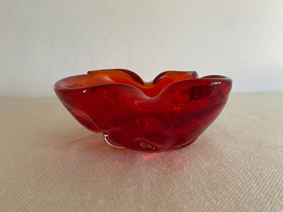 Vintage rode Sommerso kunstglazen schaal, Italië, jaren 1960 – Schalen, Glass (photo 4 of 7)