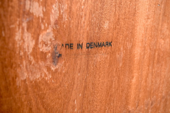 Image 1 of Smalle Deense teakhouten kast met planken, vintage kledingkast, ladekast