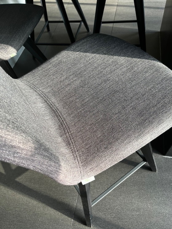 Image 1 of 4 sgabelli da bar grigio/antracite di MOOD