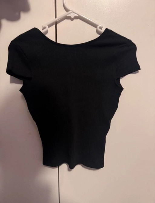 Cotton In Backless Ribbed Top – giclee prints, Aluminium, Bamboo (photo 2 of 5)