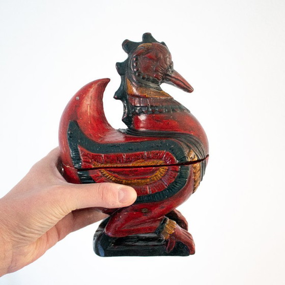 Image 1 of Statuetta vintage in legno raffigurante un drago/gallo, in una scatola unica, arte popolare asiatica.