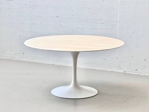 "Tulip" Tisch von Eero Saarinen für Knoll International, 1956 – eetkamerset, Fiberglass, Marble, Vintage (photo 2 of 13)