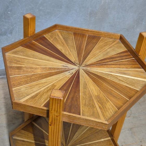 Image 1 of Marqueterie met twee verdiepingen uit het midden van de vorige eeuw, Tsjecho-Slowakije, jaren 60-70