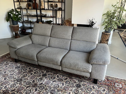 Hermoso sofá de 3 plazas tapizado en gris Zitmaxx