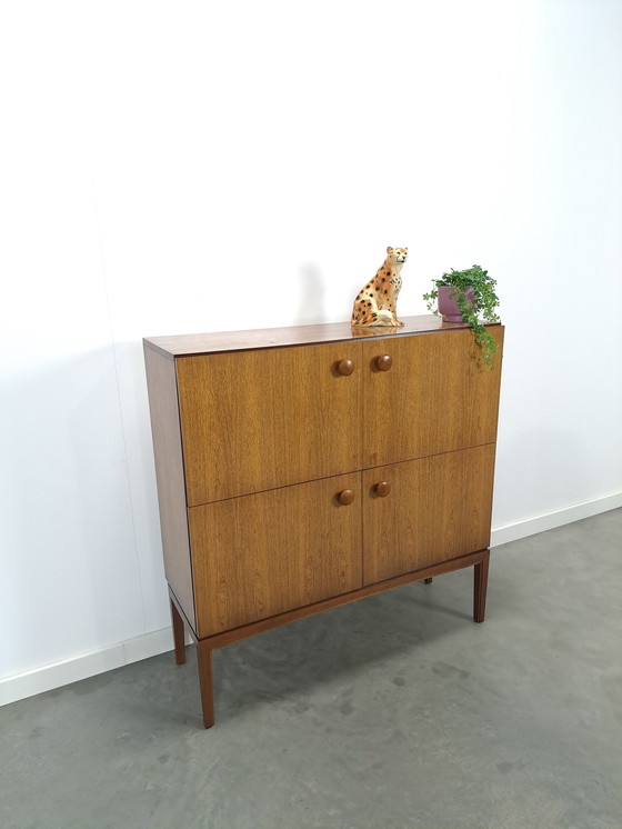 Image 1 of Meuble Palette Möbel en placage de bois de rose avec 4 compartiments et poignées rondes vintage