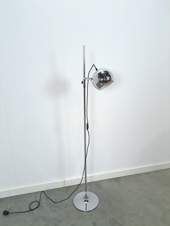 Image 1 of Lampada da terra a globo cromato dell'era spaziale