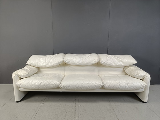 Image 1 of Ensemble de canapés Maralunga en cuir par Vico Magistretti pour Cassina, 1973