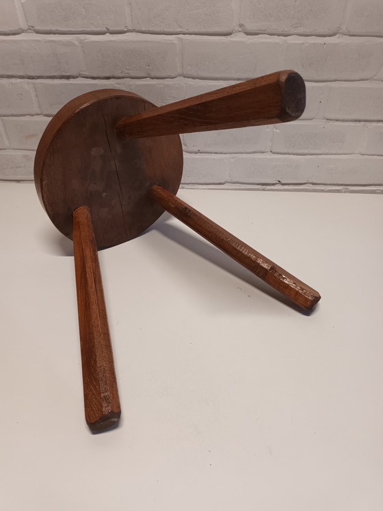 Image 1 of Sgabello da latte in legno