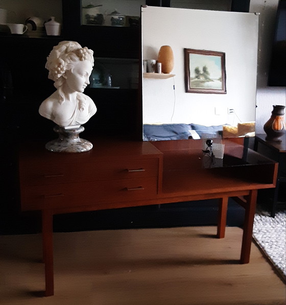 Image 1 of Mooie vintage teakhouten kaptafel jaren 60