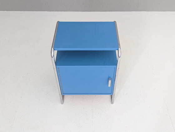 Image 1 of Table de nuit Thonet B 107 par J. Fenyves, années 1930