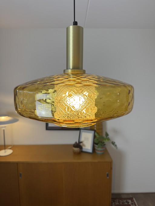 Hollywood Regency Bernstein/Honigfarbene Lampe.