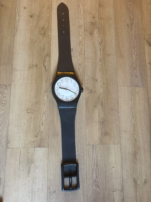 Vintage wandklok Swatch stijl