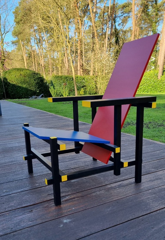 Image 1 of design Rietveldstoel