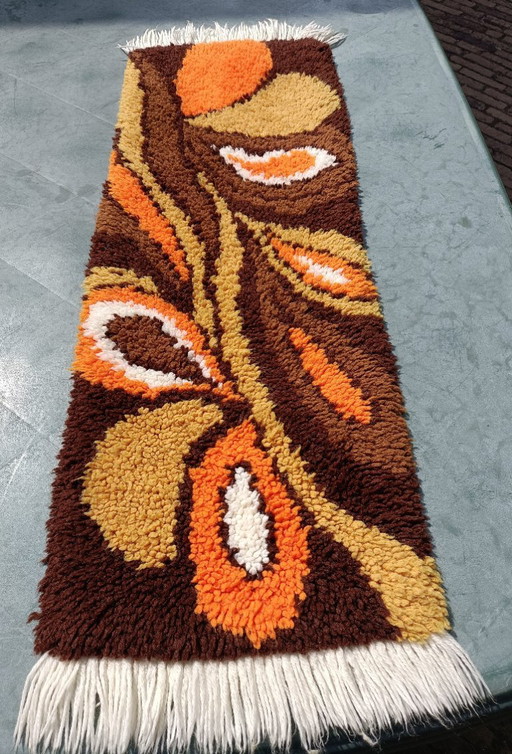 Vintage orange brown smyrna runner tablecloth psychedelic